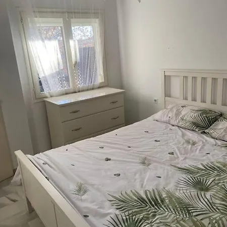 2 Bedroom Flat In Golden Mile For 2 To 4 People