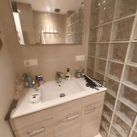 2 Bedroom Flat In Golden Mile For 2 To 4 People Apartment
