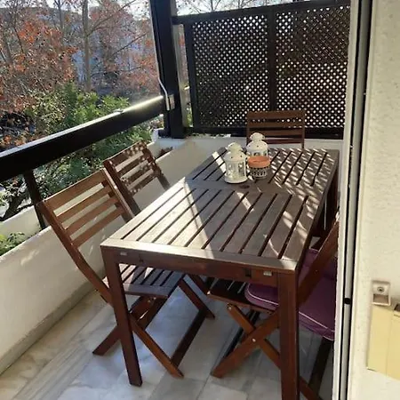 Apartment 2 Bedroom Flat In Golden Mile For 2 To 4 People